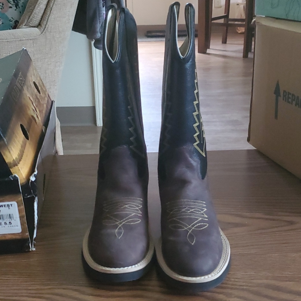 Boys cowboy boots